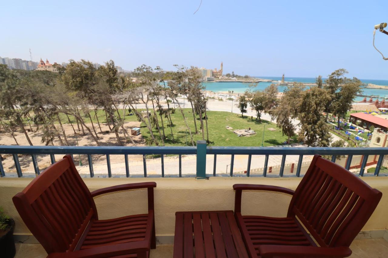 אלכסנדריה Beach Luxury Mamoura Private Beach מראה חיצוני תמונה
